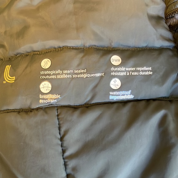 LOLE Women’s Winter Jacket - Picture 14 of 16